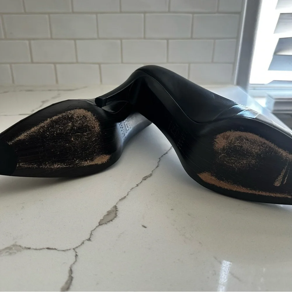 Stuart Weitzman Black Pointed Leather Heels